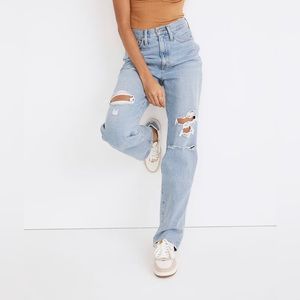 Madewell Baggy Straight Ripped Jeans in Earlhurst Light Blue Wash, Size 28